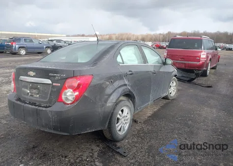 2013 Chevrolet Sonic Lt Auto z USA, uszkodzony, nr VIN 1G1JC5SB4D4189413